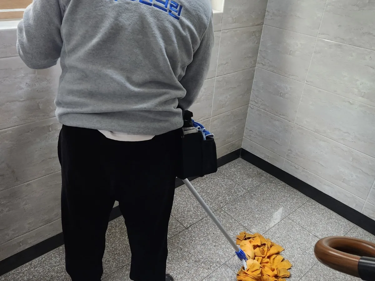 마포구 상수동 빌라 복도·대기 동선 야간 위생청소 사례 - 행진크린